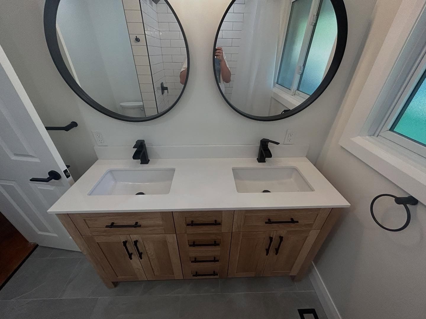 Aurora Master Bathroom